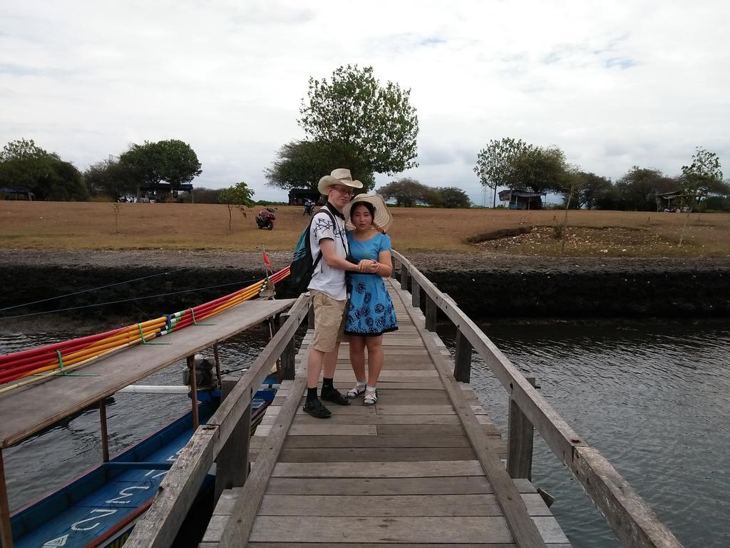 The Arya Guest House Gilimanuk Buitenkant foto