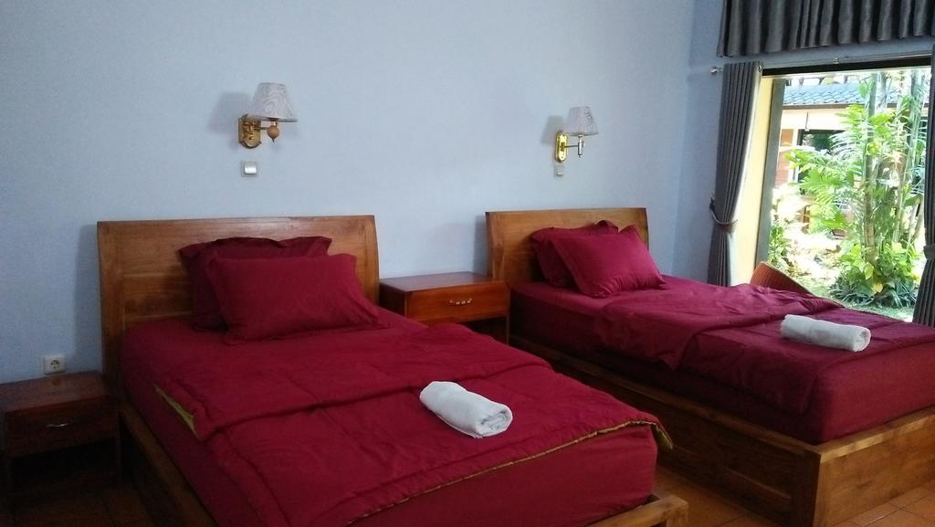 The Arya Guest House Gilimanuk Buitenkant foto