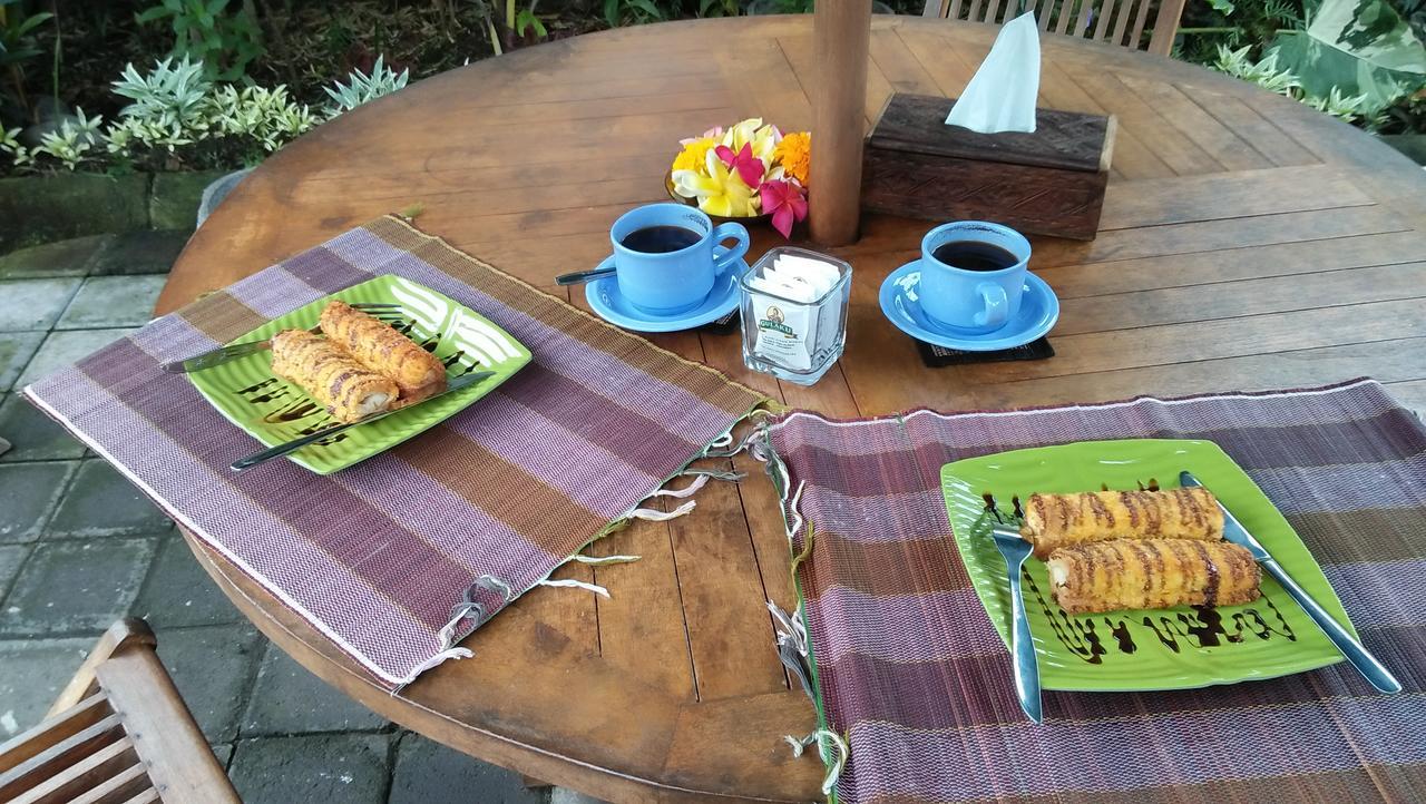 The Arya Guest House Gilimanuk Buitenkant foto